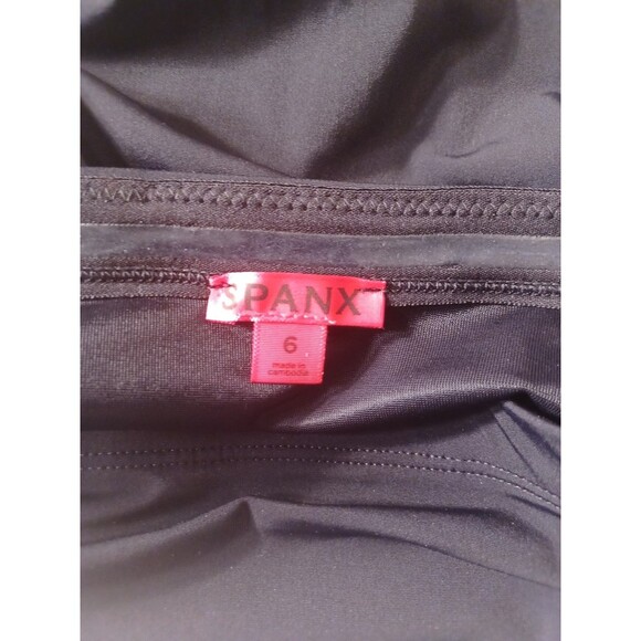 SPANX‎ high rise body shaper - Picture 5 of 6